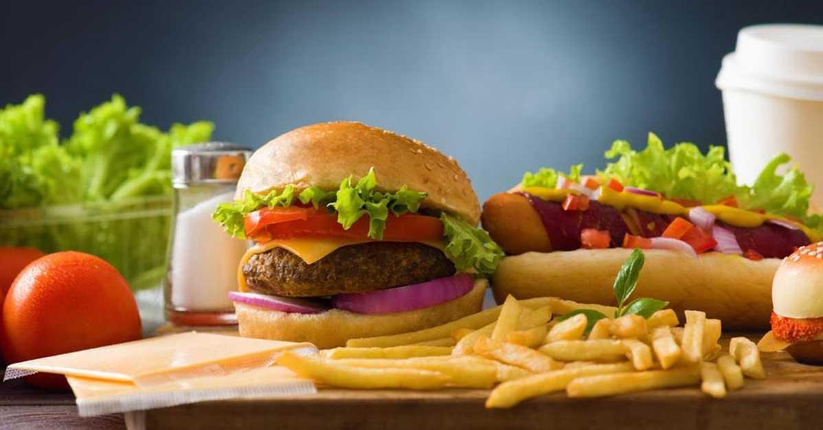 Makanan Cepat Saji Berdampak Besar Terhadap Serangan Jantung
