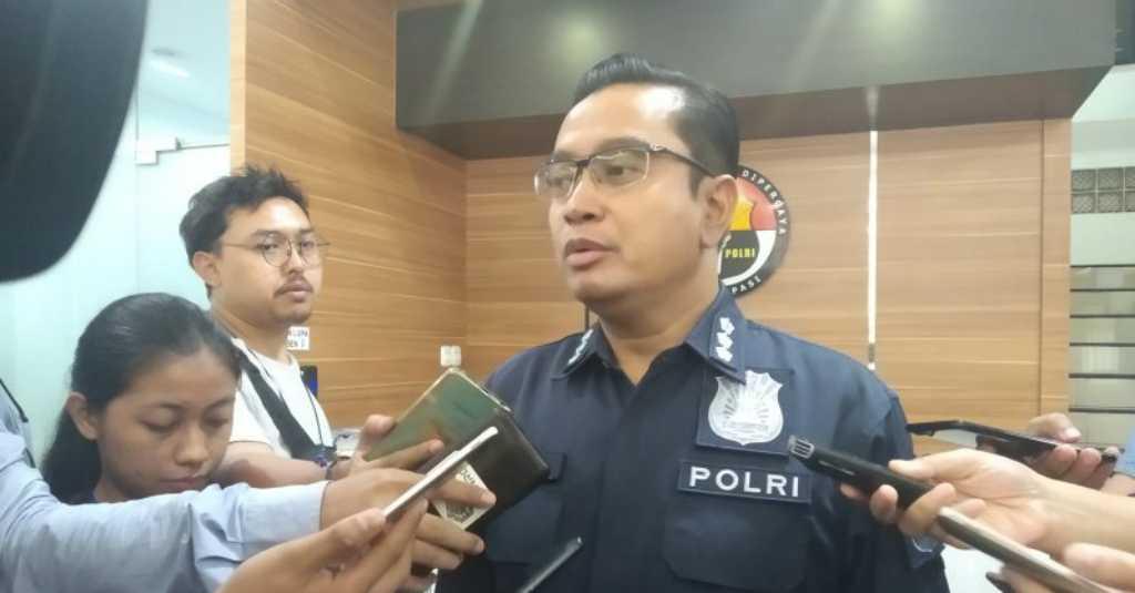 Ini yang Dilakukan Polisi kepada Anak Penusuk Wiranto Agar Sadar