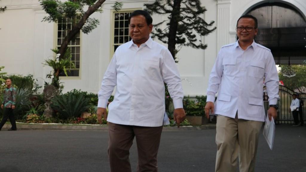 Prabowo Ungkap Diminta Jokowi Isi Kursi Menteri Bidang Pertahanan