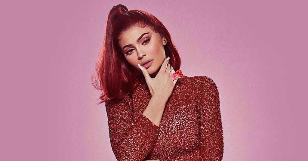 Kylie Jenner Cuma Butuh Waktu 10 Menit untuk Make-Up