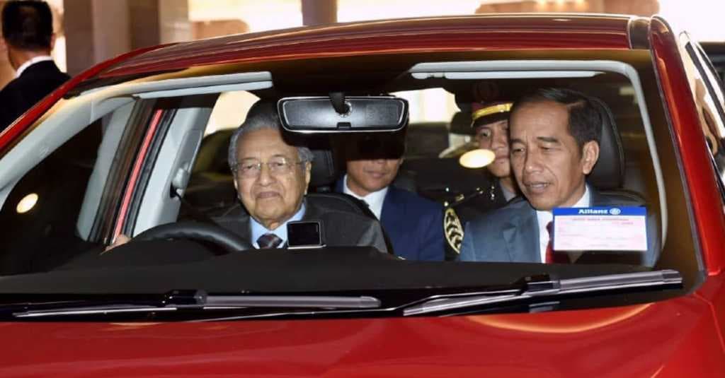 Mahathir Mohamad Was-was Malaysia Jadi Target Perang Dagang AS-China