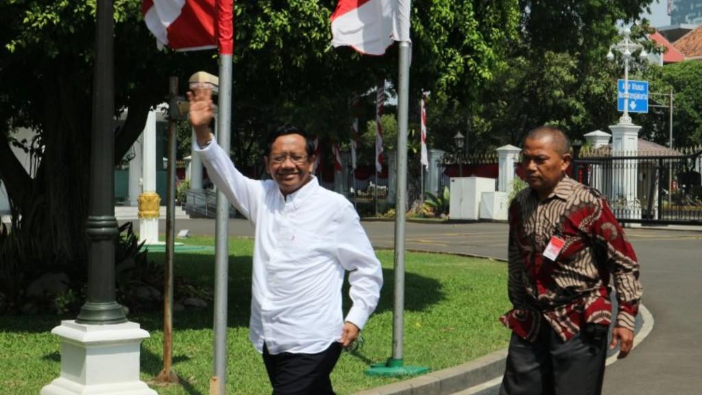 Ditelepon Tengah Malam, Mahfud MD Langsung Merapat ke Istana
