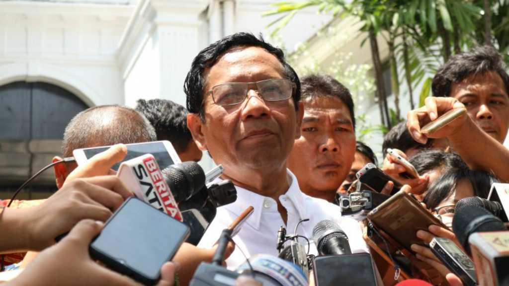 Inilah yang Dibahas antara Jokowi dan Mahfud MD Senin Pagi di Istana