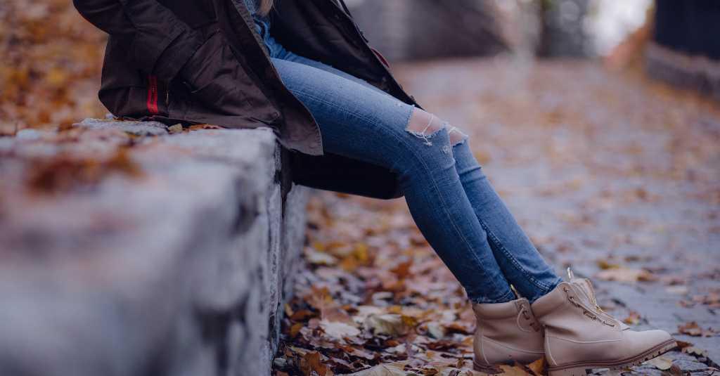 Tips Merawat Jaket dan Sepatu 'Costum'