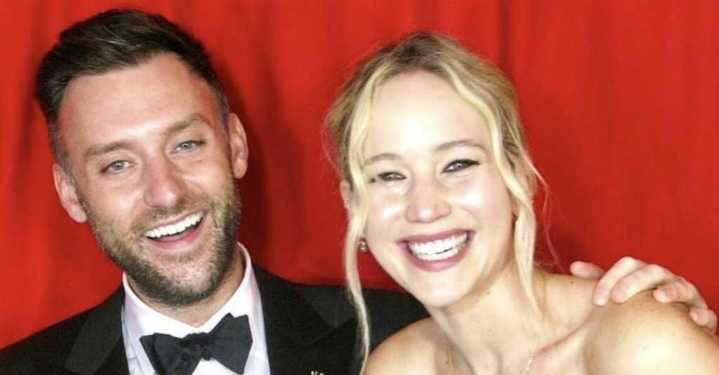 Gaun Pengantin Jennifer Lawrance Diperlakukan Secara Istimewa