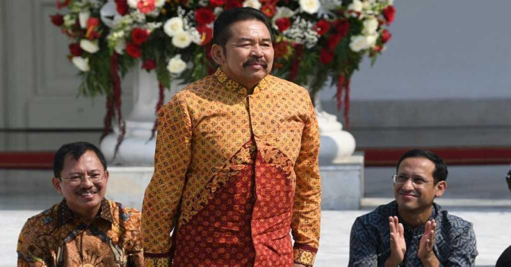 Jaksa Agung: Jangan Kakak Saya PDIP, Hak Keperdataan Saya Jadi Hilang!