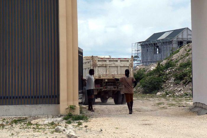 Cerita Buruh Proyek Hunian China yang Hanya Dibayar Rp17.000 per Jam