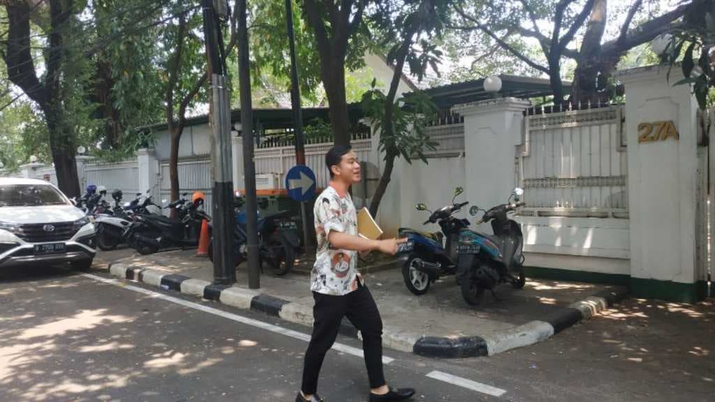 Gibran Rakabuming Datangi Rumah Megawati