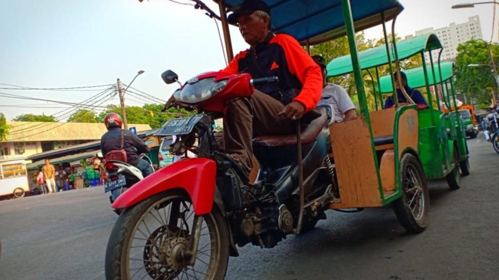Pemkot Jakpus Akan Larang Odong-Odong Berkeliaran di Jalan Raya