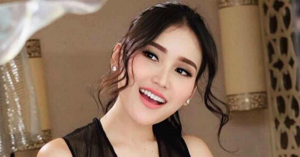 Ayu Ting Ting Tak Ingin Bilqis Jadi Artis Cilik