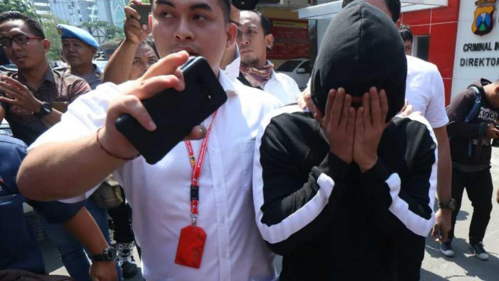 Muncikari Buronan Kasus Prostitusi Publik Figur di Malang Akhirnya Terciduk