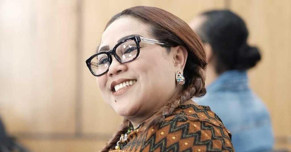 Nunung dan Suami Akui Hidup Lebih Teratur saat Jalani Rehabilitasi