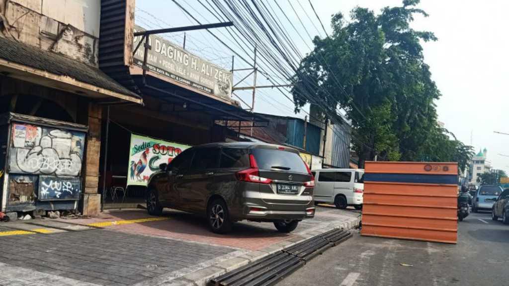 Predator Trotoar Itu Benar-benar Mengerikan!