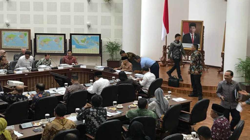 Dihadiri Terawan hingga Nadiem, Wapres Ma'ruf Pimpin Ratas Bahas Stunting