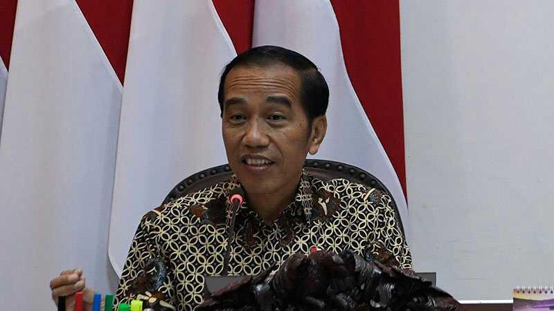 Kegeraman Jokowi Memuncak, Pacul dan Cangkul Masih Impor