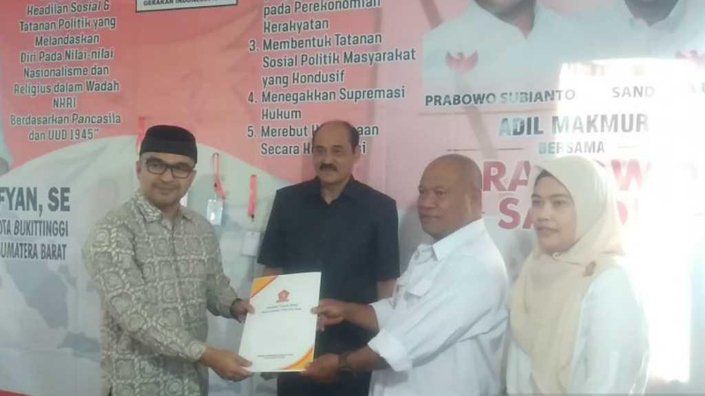 Aktor David Chalik Diam-diam Daftarkan Diri Maju Pilkada Bukittinggi
