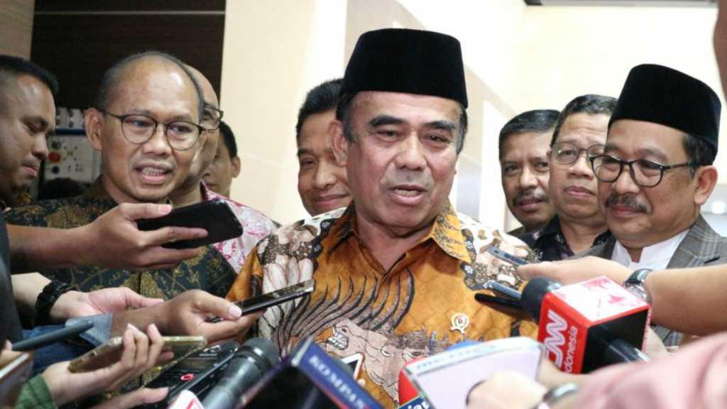 Ditanya Soal Cadar oleh DPR, Menag: Jangan Jadi Ukuran Ketakwaan Umat