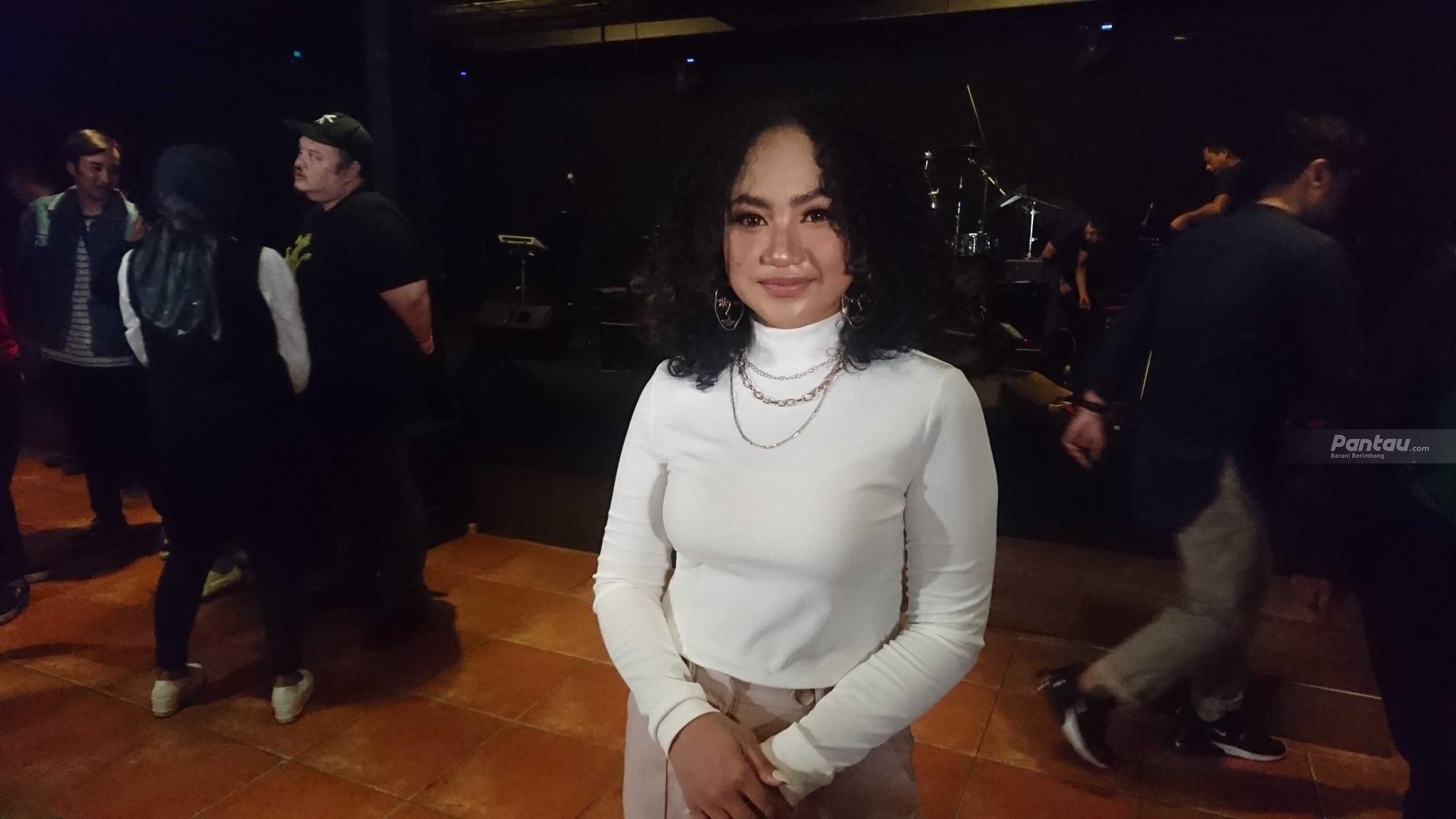 Krly, Hadirkan Warna Baru Dalam Industri Musik Indonesia