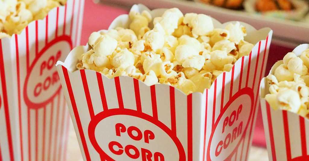 4 Makanan yang Bisa Jadi Alternatif Camilan Sehat Saat Bepergian