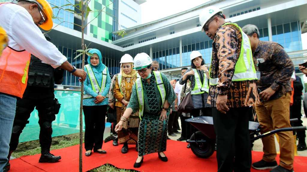 Upst, Ada Lho Gubernur di Indonesia yang Terbukti Malas Masuk Kantor!