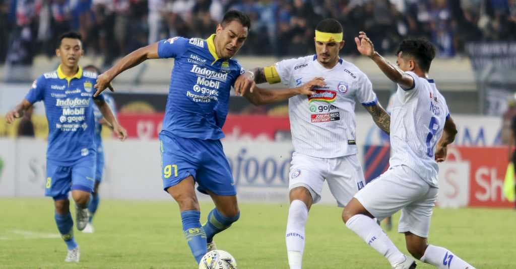 Rene Alberts Bangga Persib Hancurkan Arema 3-0