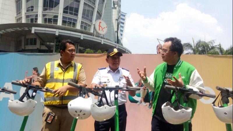 Waduh, Ternyata Banyak Helm Grabwheels yang Dibawa Kabur Penyewa