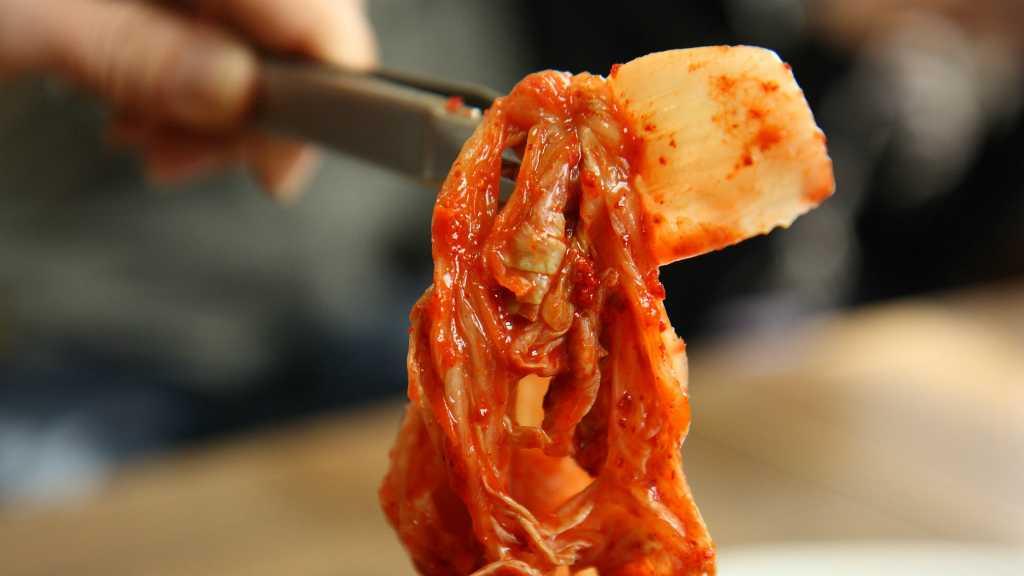 Makanan Fermentasi Ini Baik untuk Tubuh. Salah Satunya Kimchi!