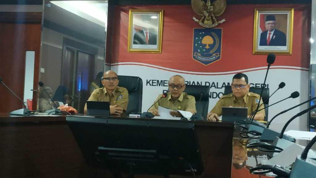 Kemendagri Pastikan Desa Fiktif Itu...