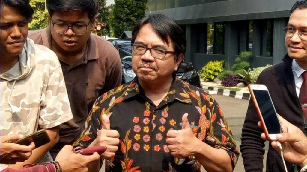 Ade Armando Tegaskan Akan Tetap Kritik Anies Baswedan