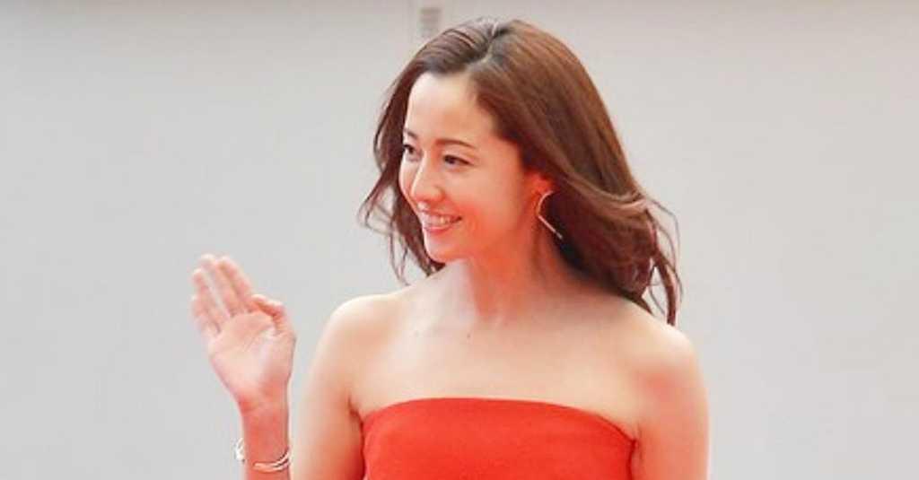 Akui Pakai Narkoba, Tapi Kok Hasil Tes Urine Erika Sawajiri Negatif?