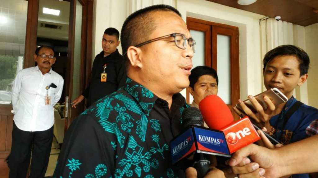 Denny Indrayana Soal Pilkada: Pilihan Politik Hukum Pembuat UU