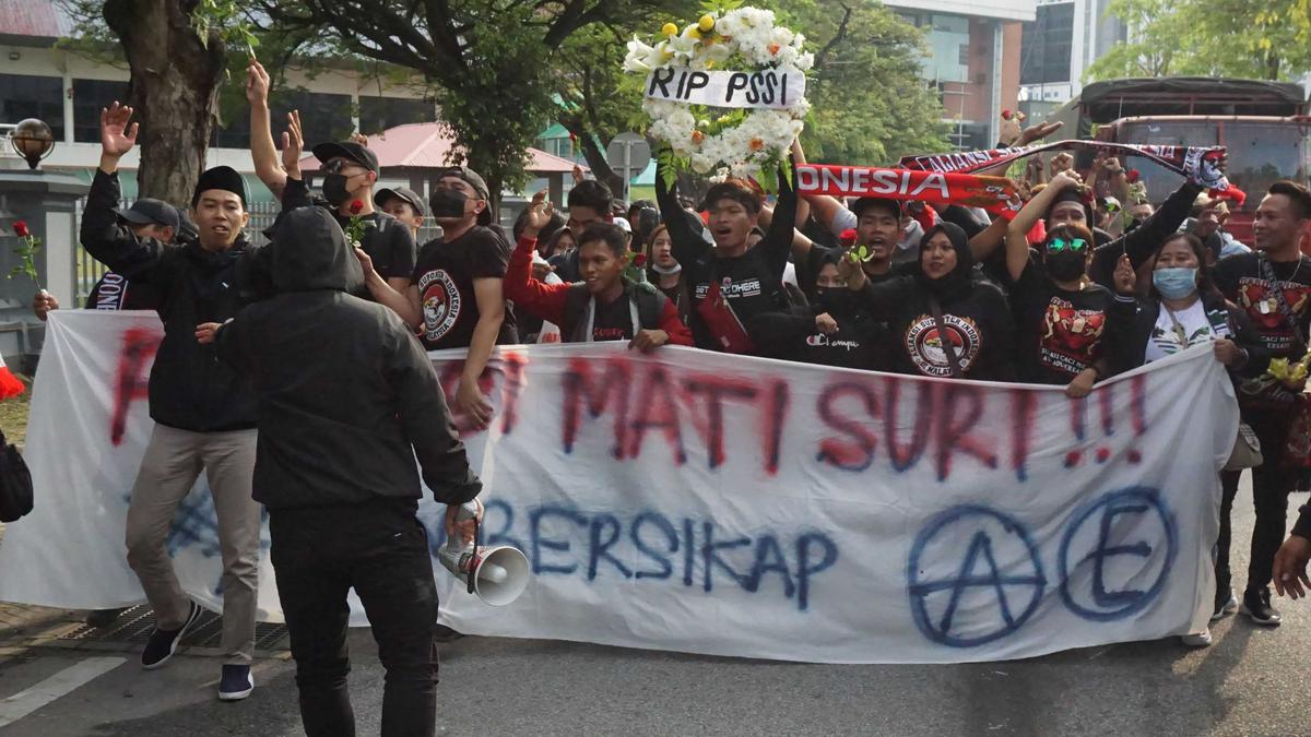 Suporter Indonesia Dianiaya di Malaysia, #GanyangMalaysia Ramai di Twitter