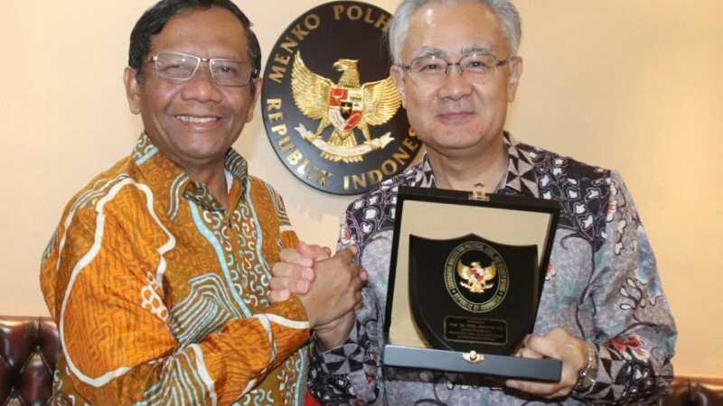 Mahfud Bahas Penanggulangan Terorisme saat Bertemu Dubes Jepang