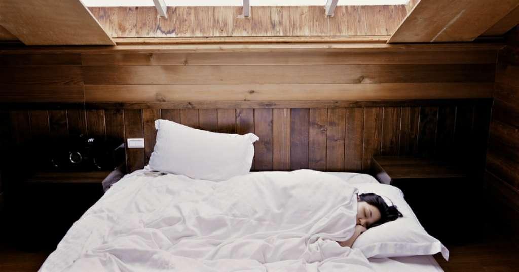 Jangan Malas Ganti Seprai! Karena Bisa Ganggu Kesehatan Lho