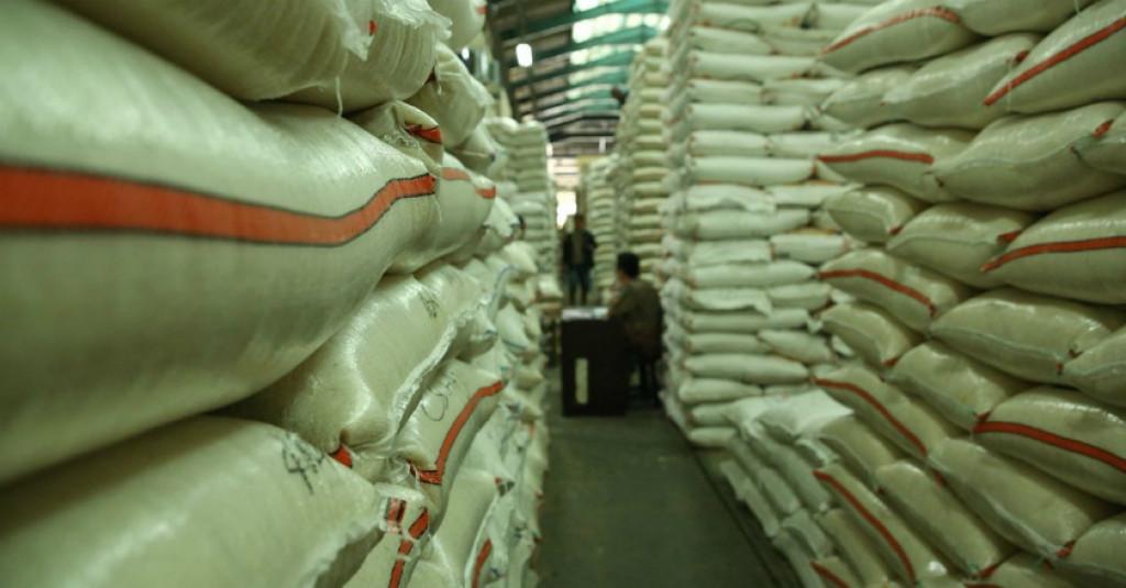 20.000 Ton Stok Beras Bakal Dimusnahkan, Bulog Tuntut Sri Mulyani