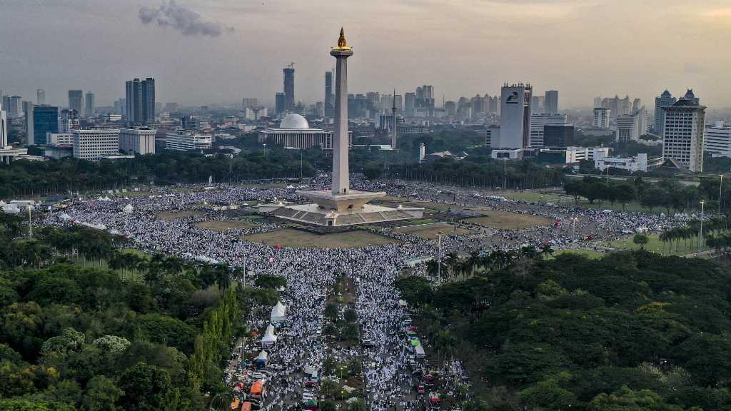 Reuni 212 adalah Gerakan Politik Populisme Kanan?