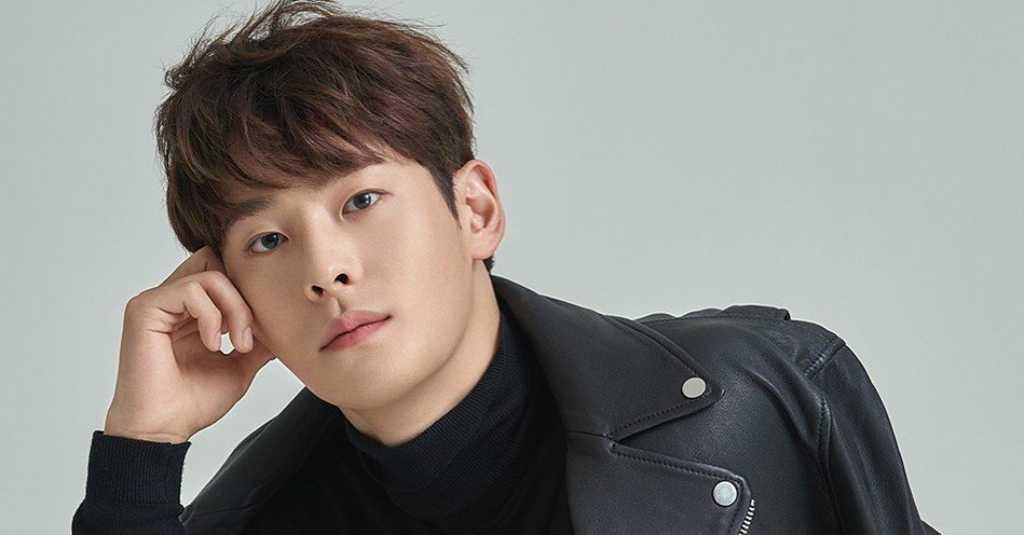 Aktor Sekaligus Anggota Boyband 'Surprise U' Cha In Ha Meninggal Dunia