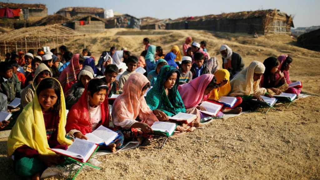HRW: Bangladesh Blokir Ratusan Ribu Anak Rohingya dari Akses Pendidikan