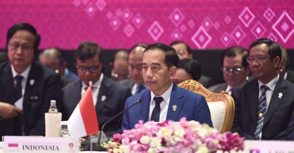 Jokowi: Tak Apa-Apa Titip Pancasila ke Sobat Ambyar