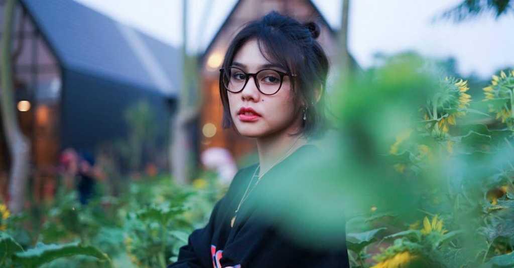 Vanesha Prescilla Tampil 'Menyeramkan' di Video Musik RAN 'Saling Merindu'