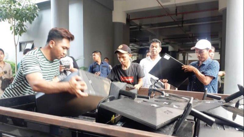 Komplotan Peretas Kartu Kredit Dibekuk Polisi Setelah Tiga Tahun Beraksi