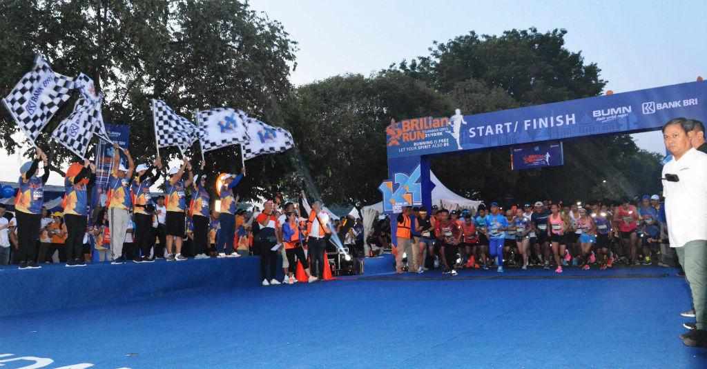 Jelang HUT BRI, BRILian Run Surabaya Series Sedot 10.000 Runners
