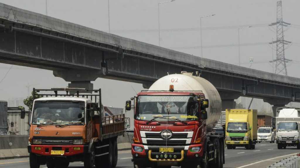 Jalan Tol Layang Terpanjang di Indonesia Segera Beroperasi