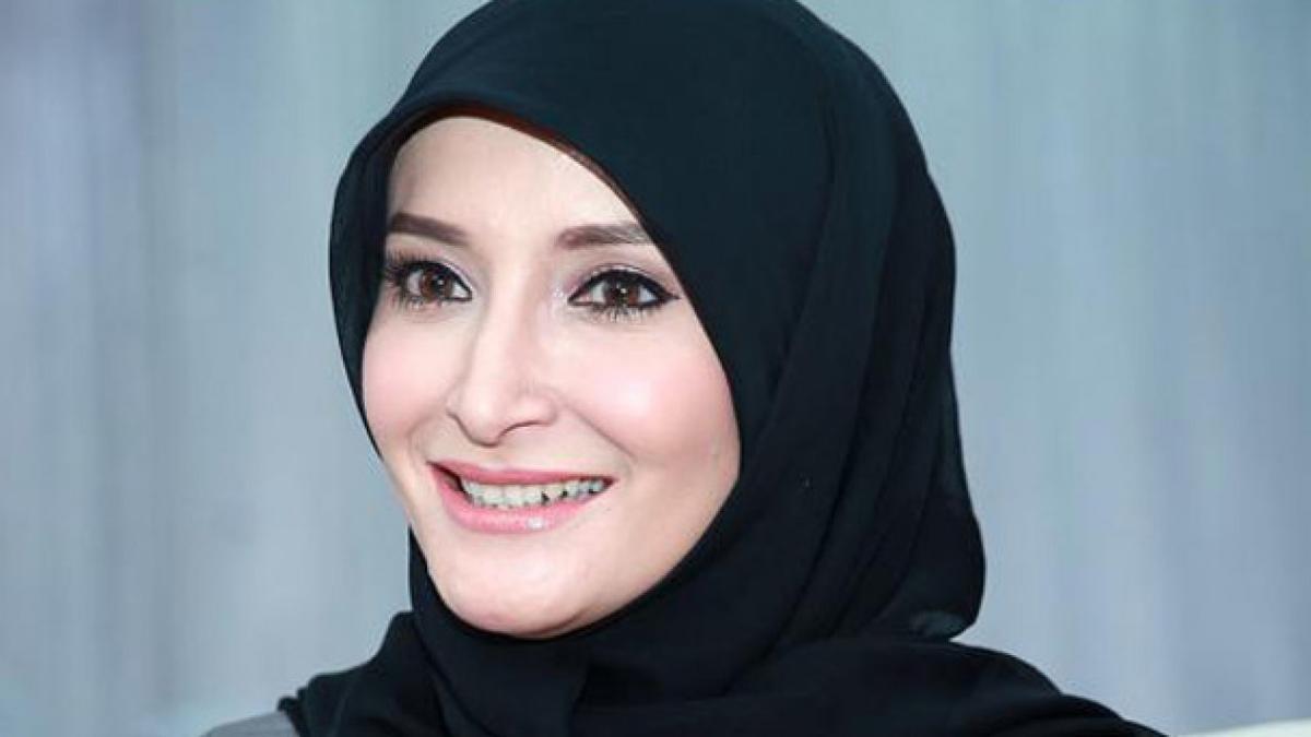 Suami Sudah Tiga Tahun Dipenjara, Inneke Koesherawati Berasa Pacaran