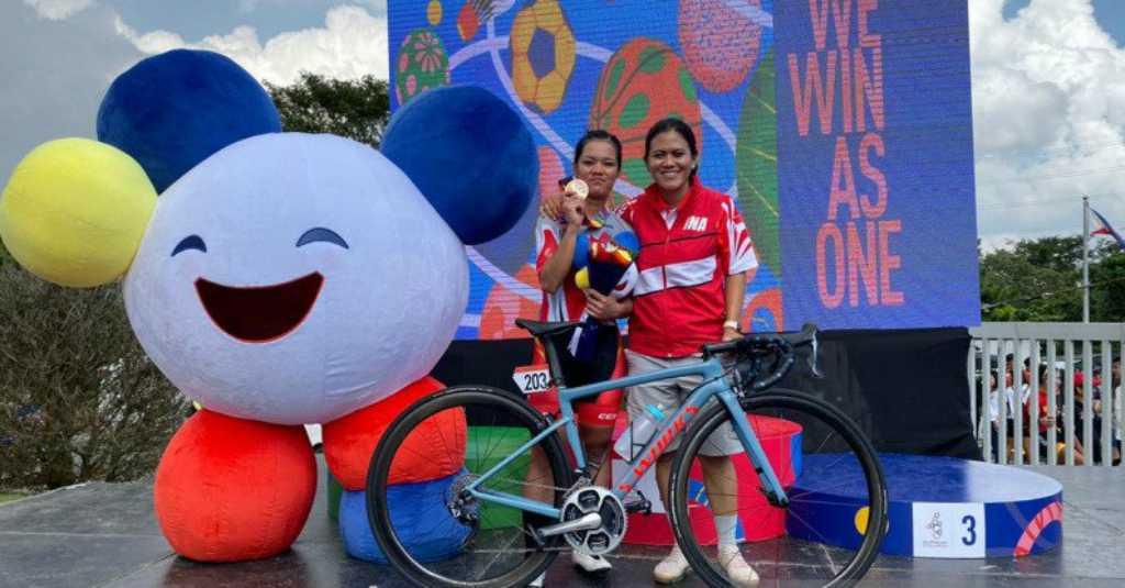 Kecerdikan Pebalap Sepeda Indonesia Berbuah Medali