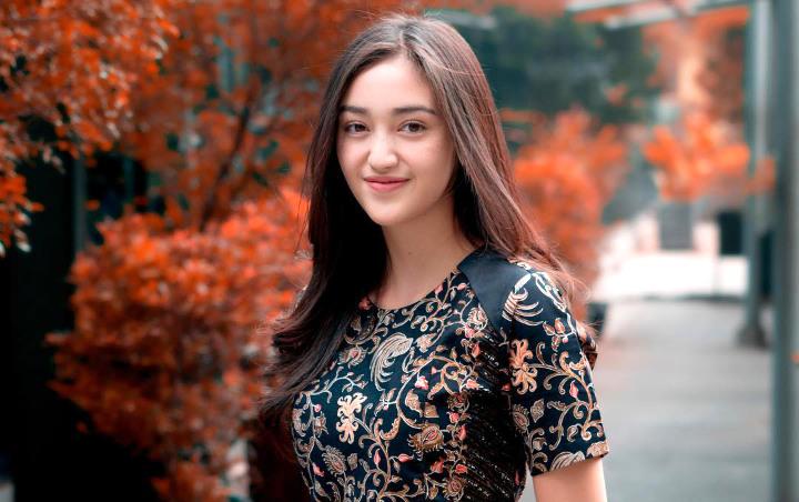 Digosipkan Pacaran dengan Rayn Wijaya, Ranty Maria Tersipu Malu