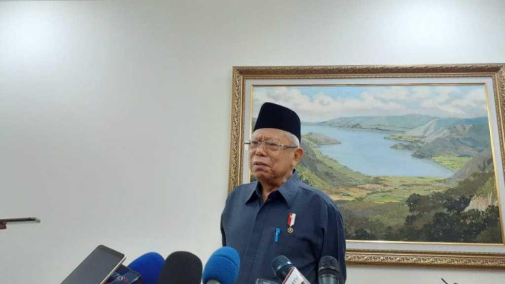 Ma'ruf Amin Minta Nadiem Kaji Matang-matang Asesmen Kompetensi