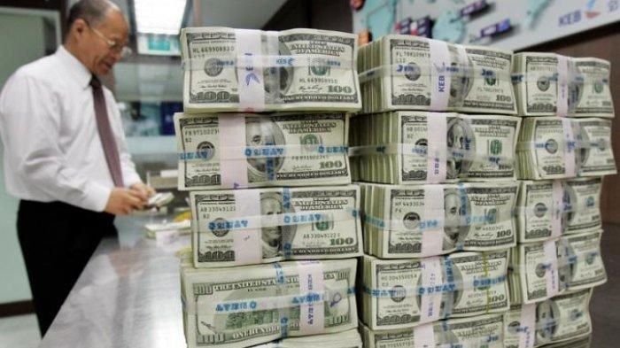 Dolar Jatuh ke Level Terendah