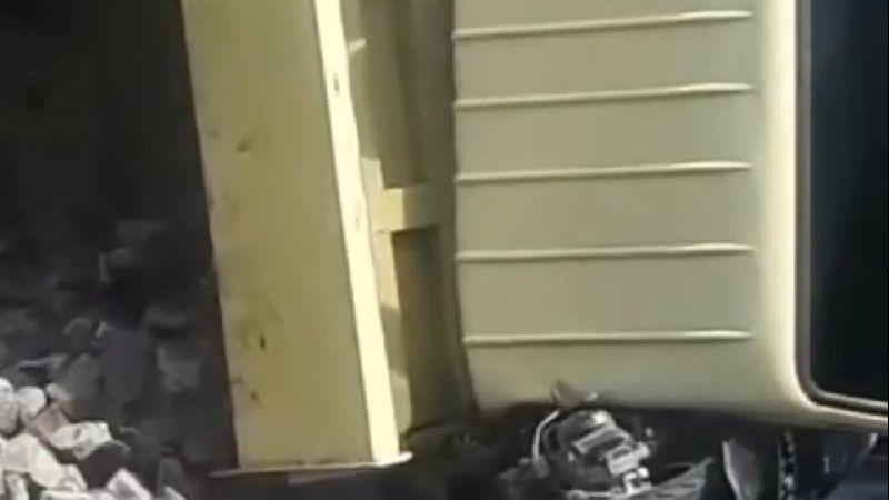 Truk Tak Kuat Nanjak dan Terguling, Seorang Wanita Tewas Tertimpa