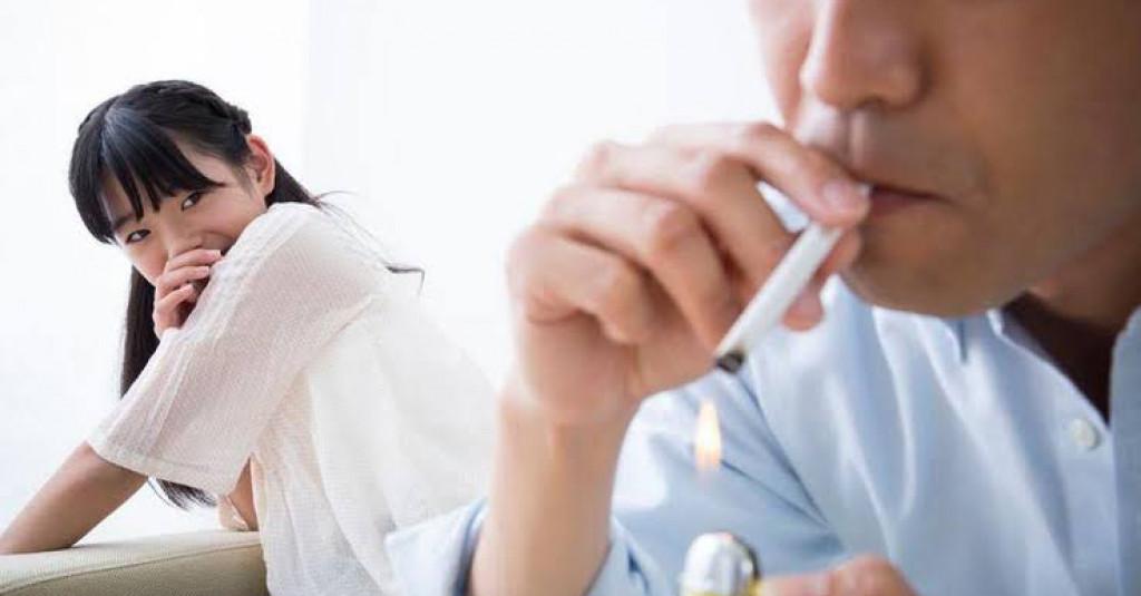 Ngeri Banget! 8 Efek Berbahaya Ini Hantui Perokok Pasif